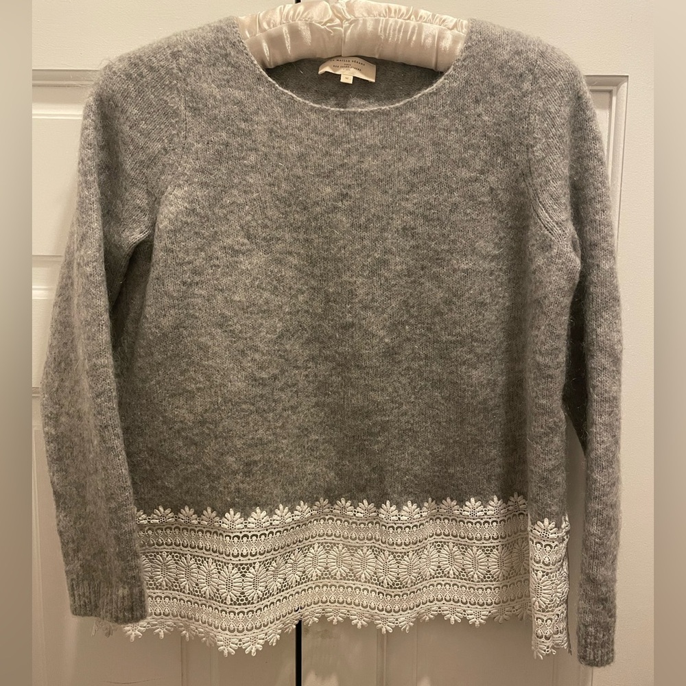 Sezane Heather Gray Sweater with Delicate White Lace